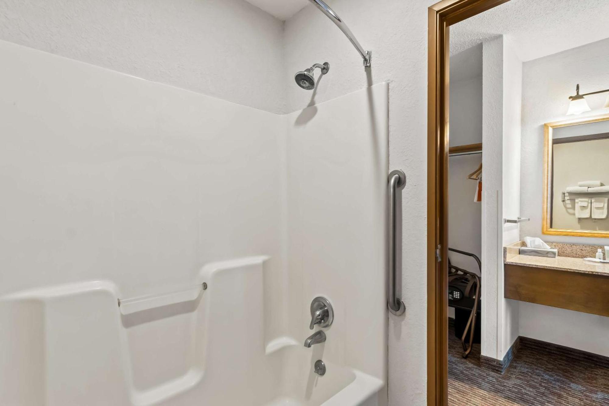 Quality Inn Sidney I-80 Extérieur photo